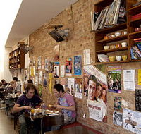 Las Chicas - Restaurant Find