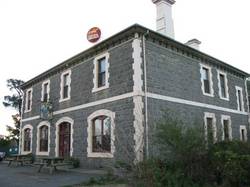 Coach & Horses Inn - Restaurant Find 1