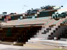 Cardinia Park Hotel - Restaurant Find 0