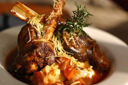 Chatswood Hill Tavern - Restaurant Find 2