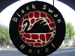 Black Swan Hotel - Restaurant Find 0