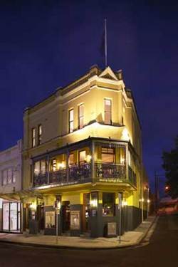 Durty Nelly's Bar - Restaurant Find 1