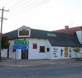 Black Lion Inn Hotel - Restaurant Find