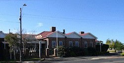Capel Tavern, Restaurant & Bottleshop - Restaurant Find 0