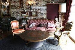 Treehouse Hotel - Restaurant Find 1