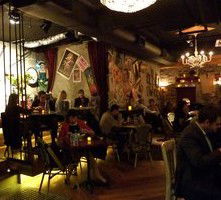 Treehouse Hotel - Restaurant Find 3