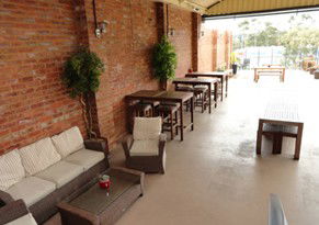 Greensborough Hotel - Restaurant Find 4