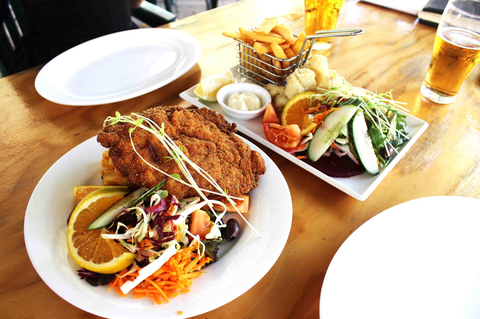 Commonwealth Hotel - Restaurant Find 3