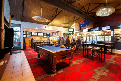 Glenmore Hotel-Motel - Restaurant Find 4