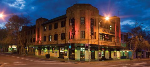 Badgingarra Tavern - Restaurant Find 0