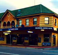 Queens Arms Hotel - Restaurant Find