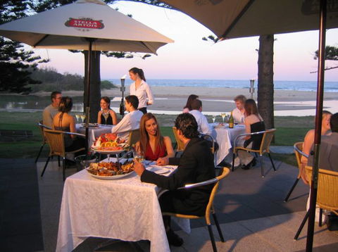 Lagoon Restaurant - Restaurant Find 0