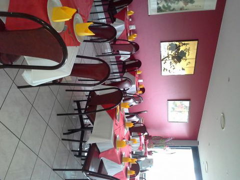 Golden Lake Chinese Restaurant - Restaurant Find 1