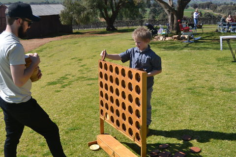 Daddy's Day Out At Borambola Wines By The Roundabout Restaurant - Restaurant Find 2