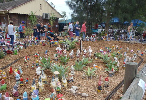 Australia Day With The Australian Gnome Convention Glenbrook - Restaurant Find 1