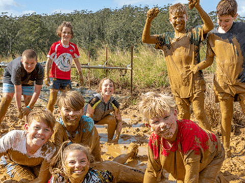 Mini Muddies Obstacle Challenge At Bunnamagoo Estate - Restaurant Find 0