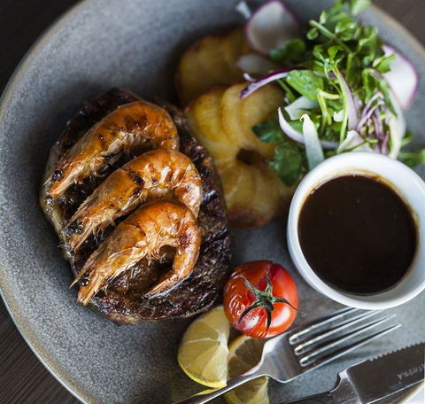 Chophouse Grill - Restaurant Find 19