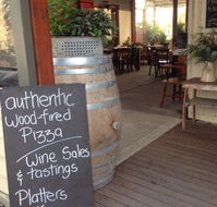 Whispering hills vineyard - Restaurant Find