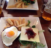 Glenrowan Hotel - Restaurant Find