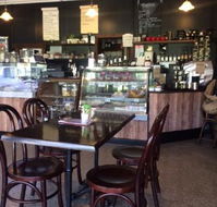 R  T's Bake and Brew - Restaurant Find