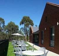 Farmers Arms Hotel - Restaurant Find
