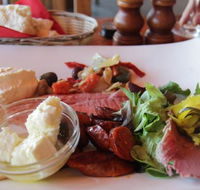 Tuki Retreat - Restaurant Find