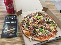Pizza Luna