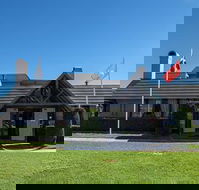 New England Motor Lodge - Restaurant Find