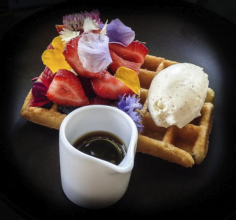 R.coffee - Restaurant Find 0