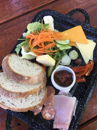 Perrys Crossing NSW Restaurant Find