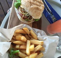 Lake Vue Cafe - Restaurant Find