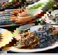 Vinh's Kitchen - Restaurant Find