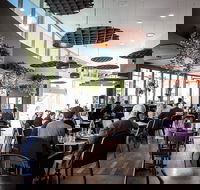 EQ Cafe and Lounge - Restaurant Find