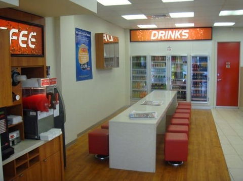 Lucky Corner - Restaurant Find 0
