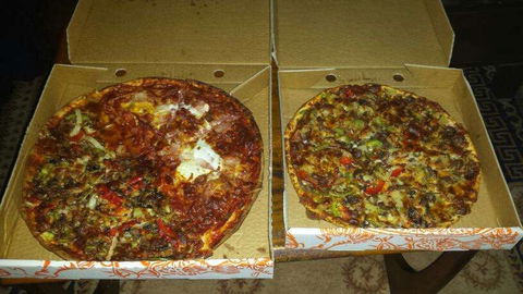 Pavarotti Pizza - Restaurant Find 0