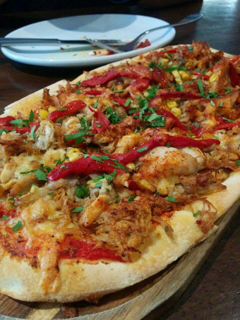 Four Hands Pizza - Restaurant Find 0