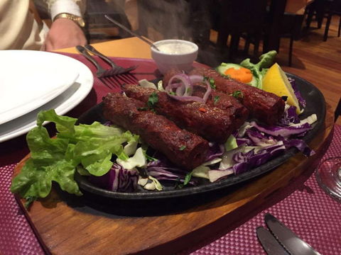 Mango Tree Cafe & Restaurant - Restaurant Find 0