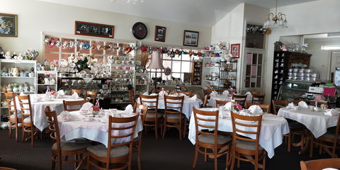 Moments &  Memories Tea Room - Restaurant Find 0