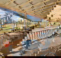 Railway Hotel Bribbaree - Restaurant Find