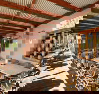 Oxenford Tavern