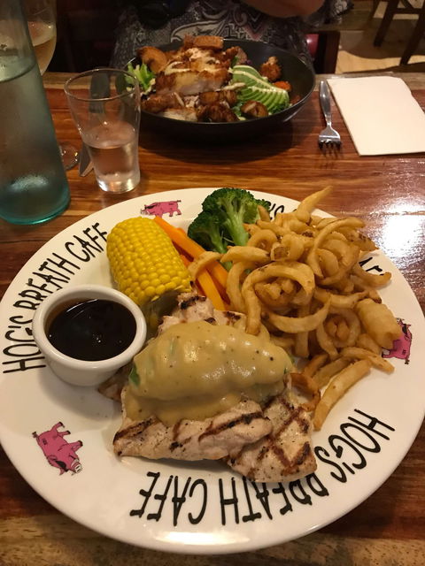 Hog's Australia's Steakhouse - Restaurant Find 0