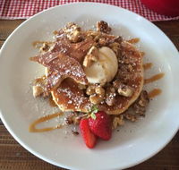 Helga's Pancake House - Restaurant Find
