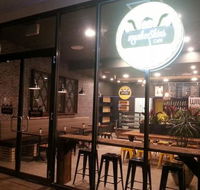 Munkeeskins Cafe - Restaurant Find
