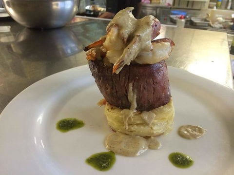 The Watersedge Restaurant - Restaurant Find 0