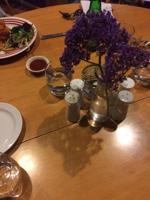 The Watersedge Restaurant - Restaurant Find 1