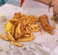 Birds Fish Bar - Bowen Fishermans Seafood Company PTY. LTD. - Restaurant Find