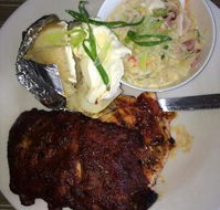 Rainbow Beach Sports Club - Restaurant Find