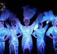 Vau d'vile Drag Cabaret Restaurant - Restaurant Find
