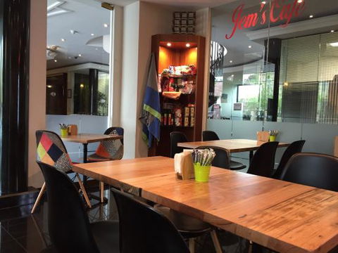 Jem's Cafe - Restaurant Find 0