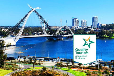 Big Perth (Private) Day Tour - Restaurant Find 0